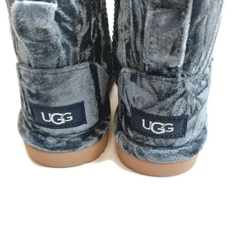 UGG Classic Mini II Velvet Fashion Winter Boots Big Girls 3 Ocean Blue 1142070K